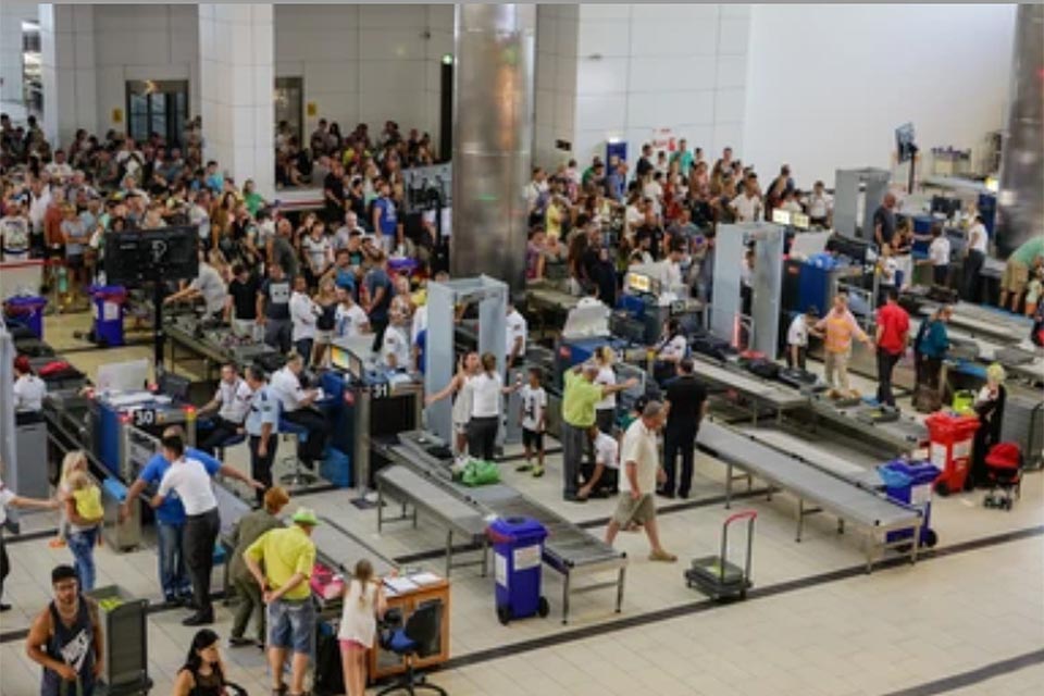 Refugees Removed from Flights
