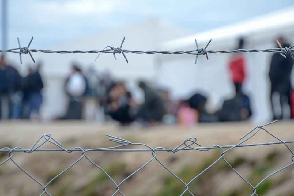 Border crossing migrants apprehended